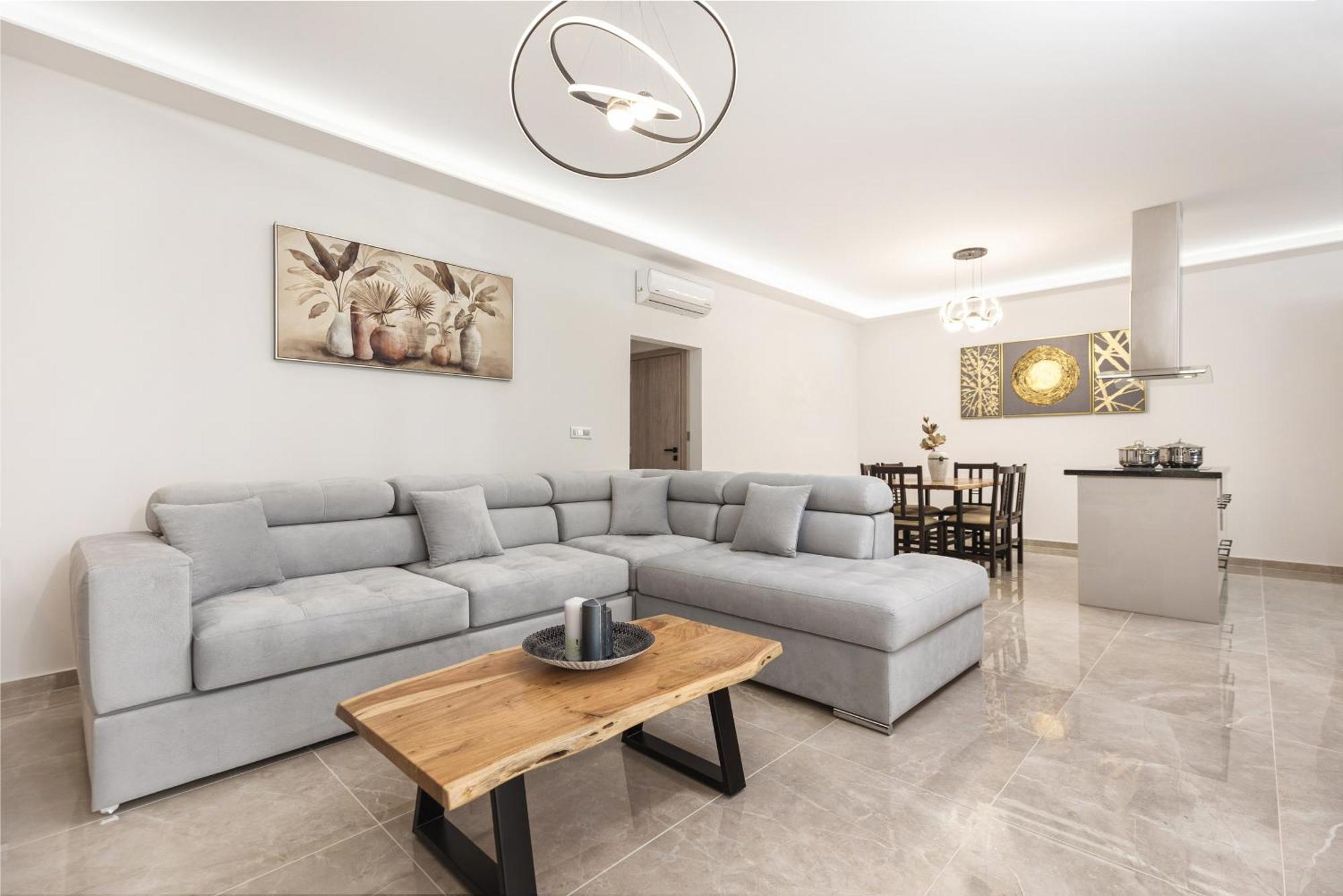 Vila Mateo & Filipos Luxury