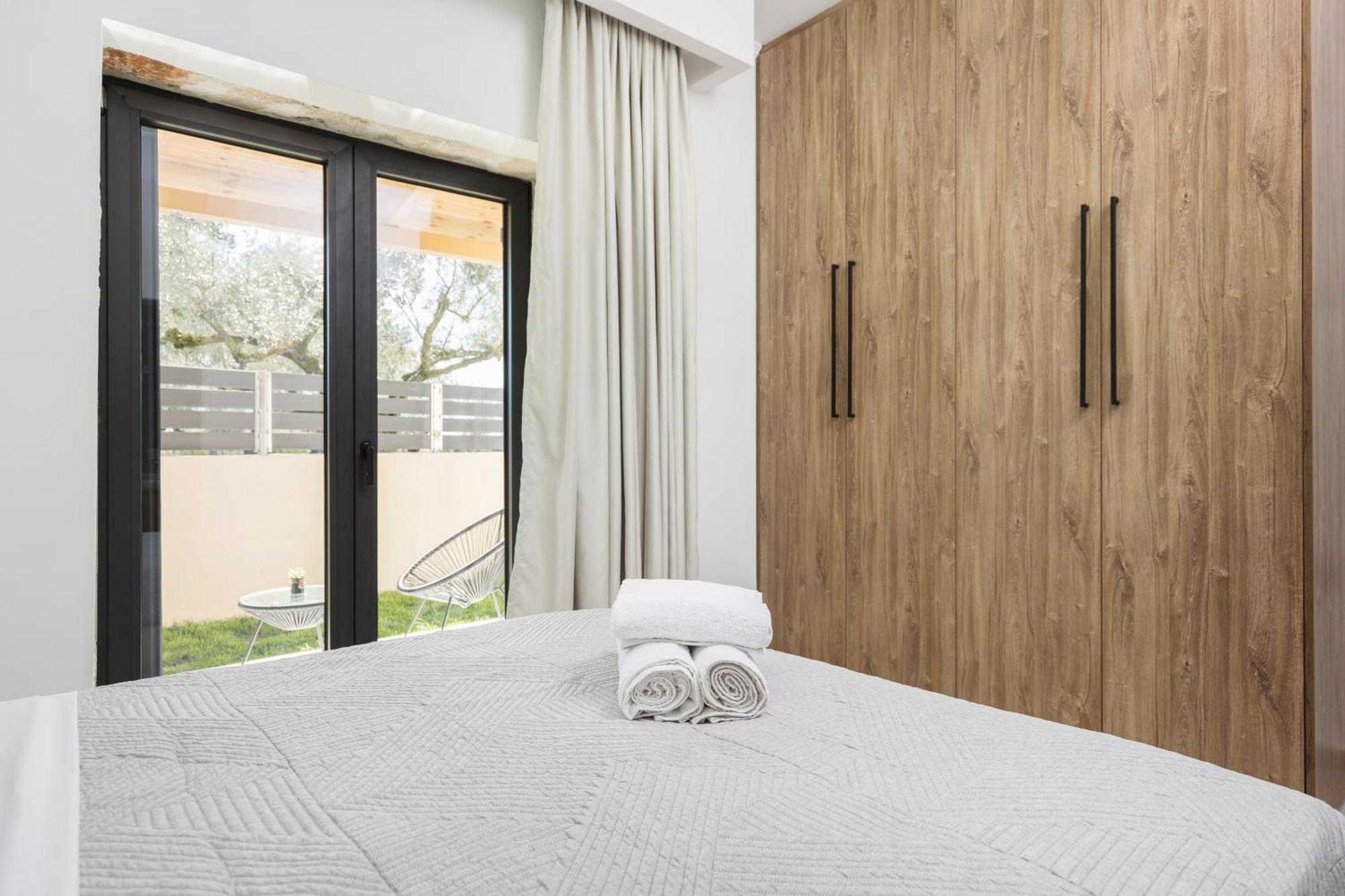 Mateo & Filipos Luxury Vila *